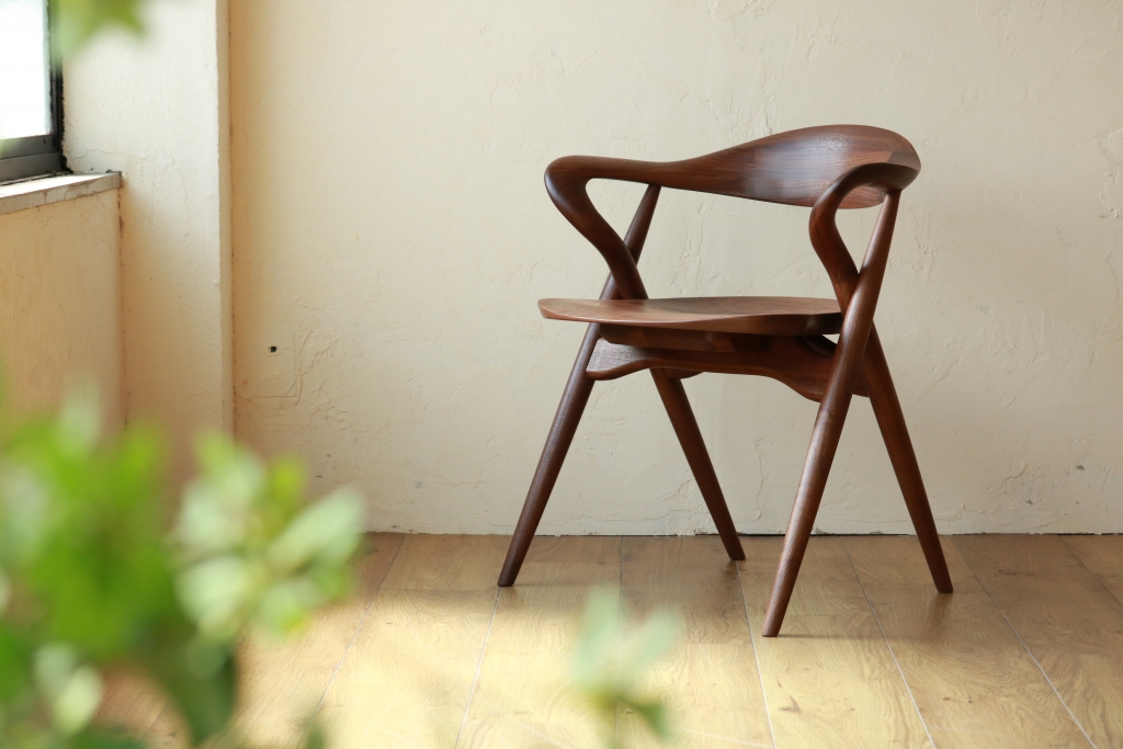 心動かすチェア